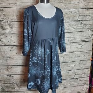 R&B Collection Black Dress Size L.Pit to pit approx: 19 inches Right shoulder